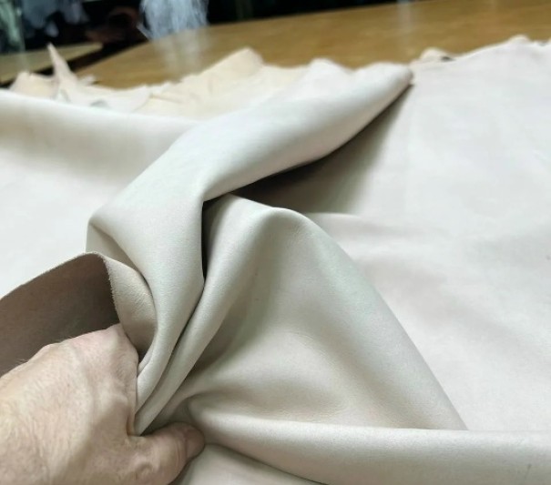 Краст (экспериментальный, розово-бежевый) № 2, без финиша, 1.2-1.6 мм, средний размер 220-260 дм²